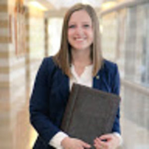 Meet your Posher, Abby